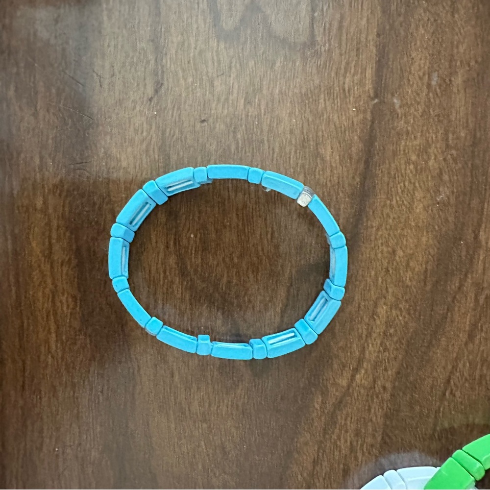 Set of 3 Roxanne Assoulin Bracelets